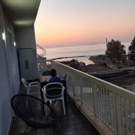 Seaside Matias Apartment *
